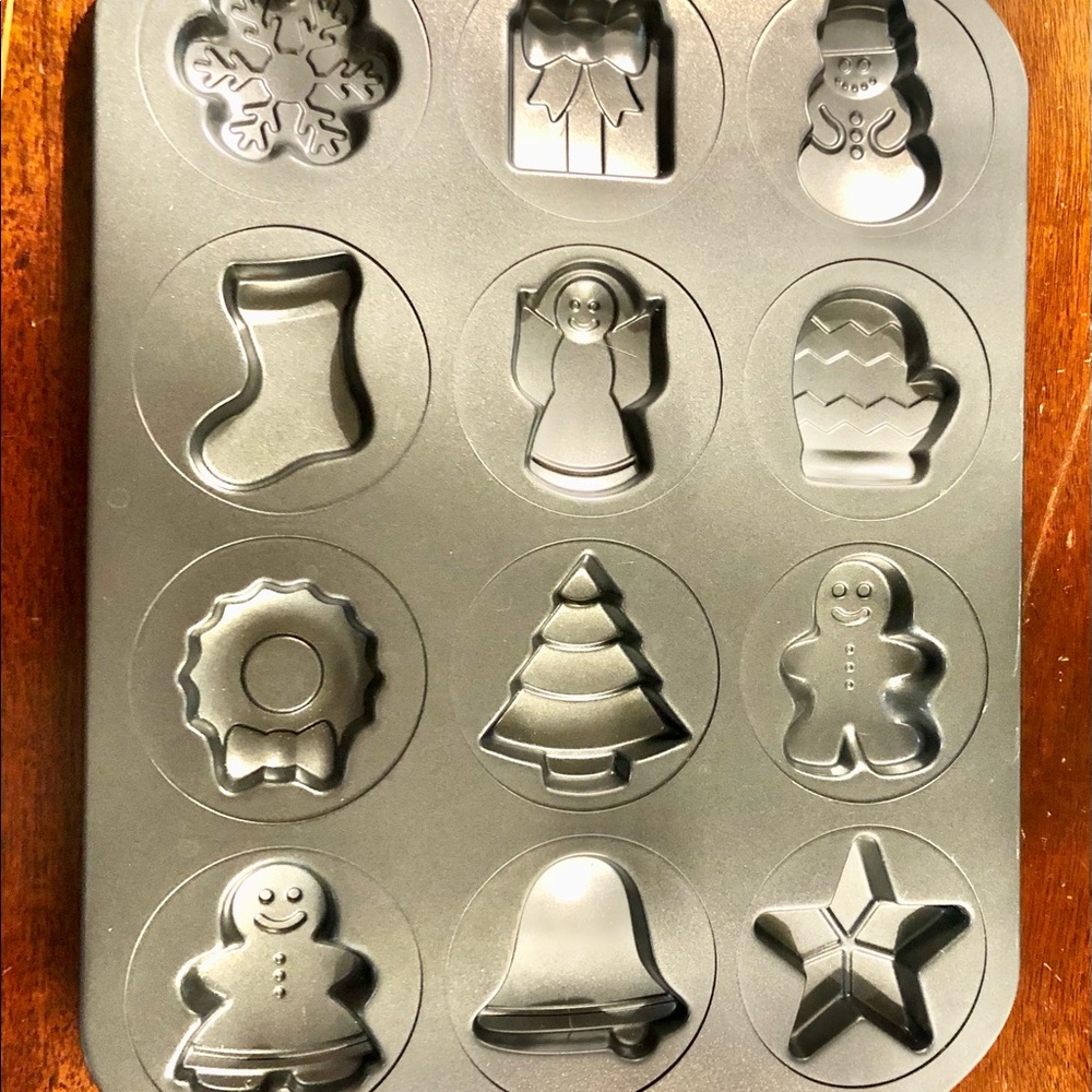 NWOT Holiday Themed Cookie or Muffin Baking sheet - Picture 5 of 5